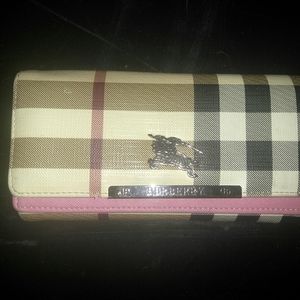 Women's Plaid Burberry Wallet